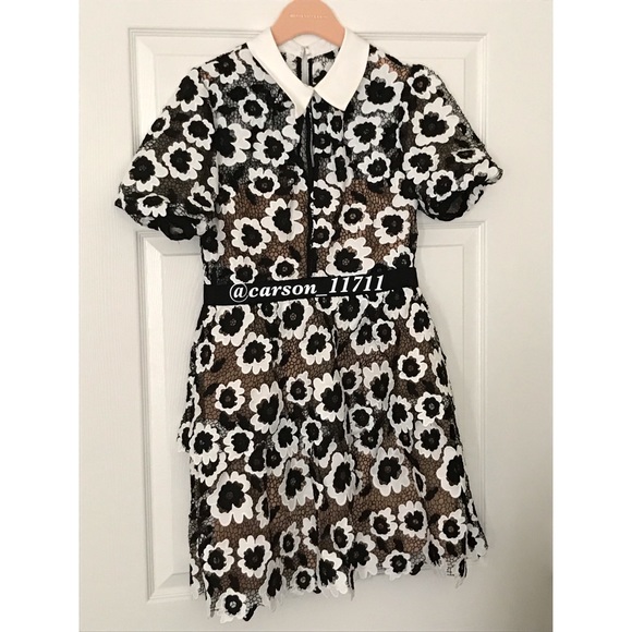 NWT Self Portrait Abstract Floral Guipure Mini Dress ⚠️Runs Small* - Picture 6 of 10